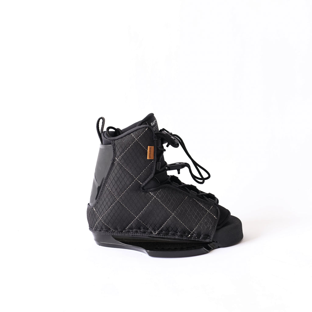 THE HAZARD KIDS WAKEBOARD PACKAGE